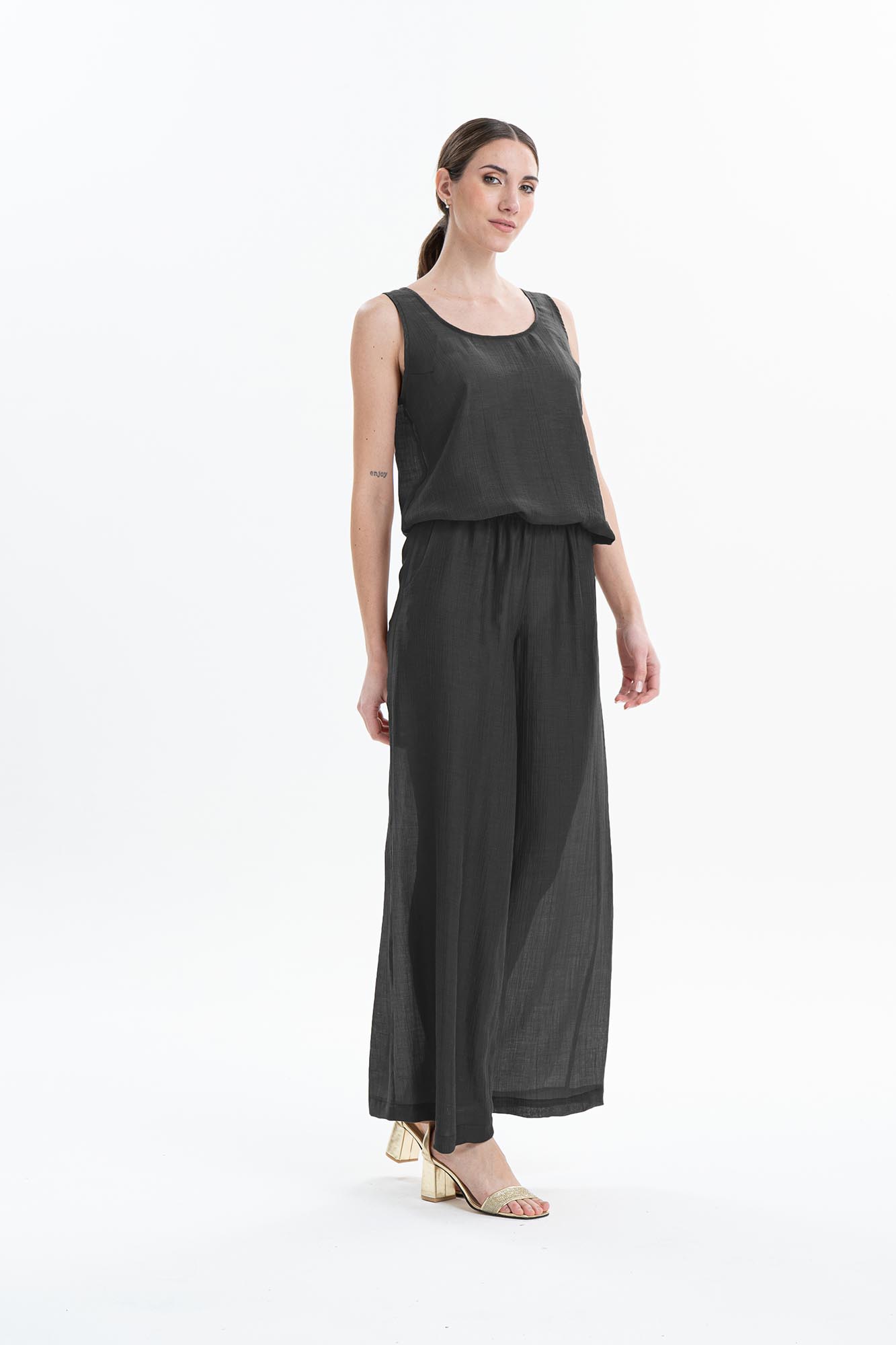 MUSCULOSA TUNEZ