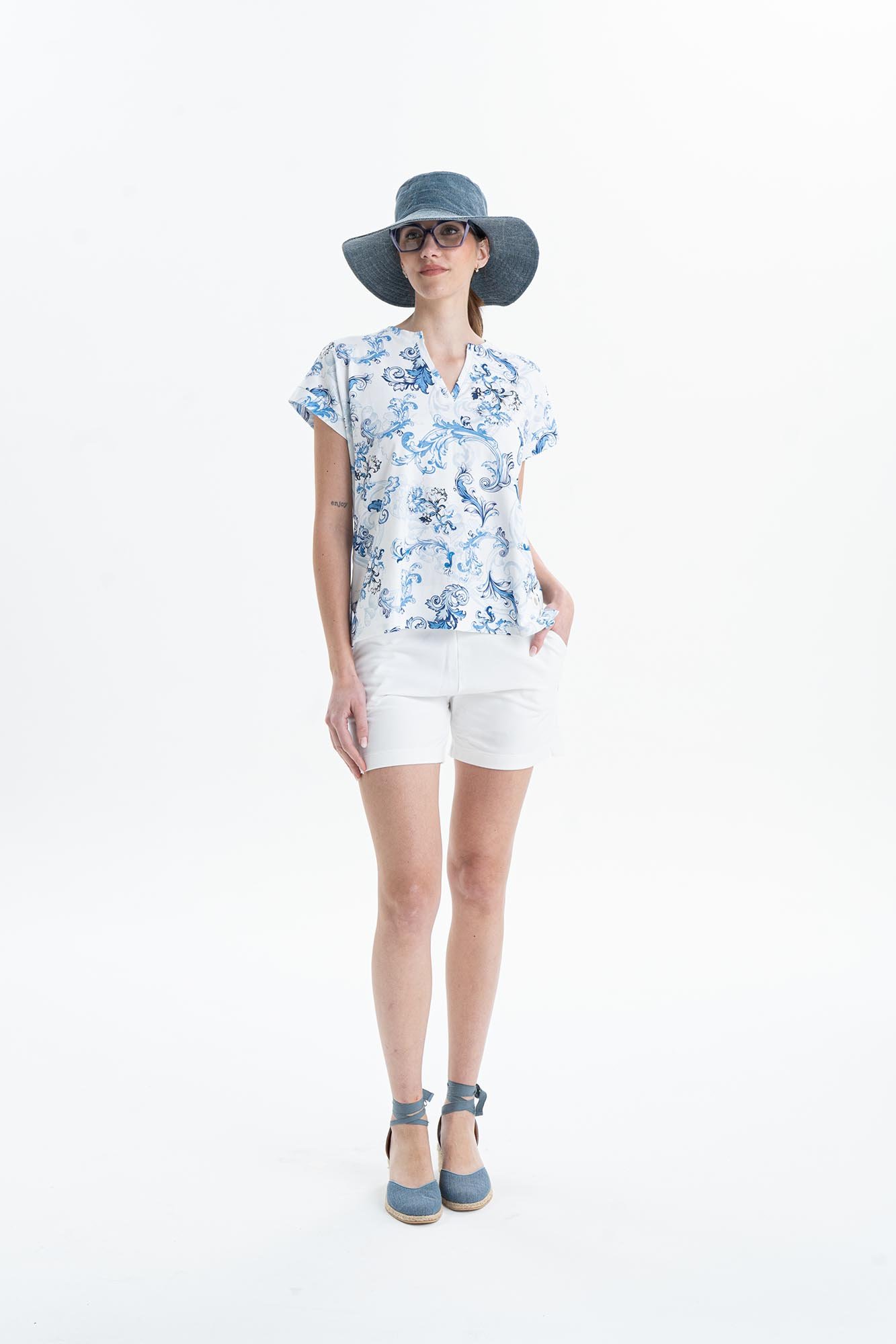 REMERA STEFFI SANTORINI