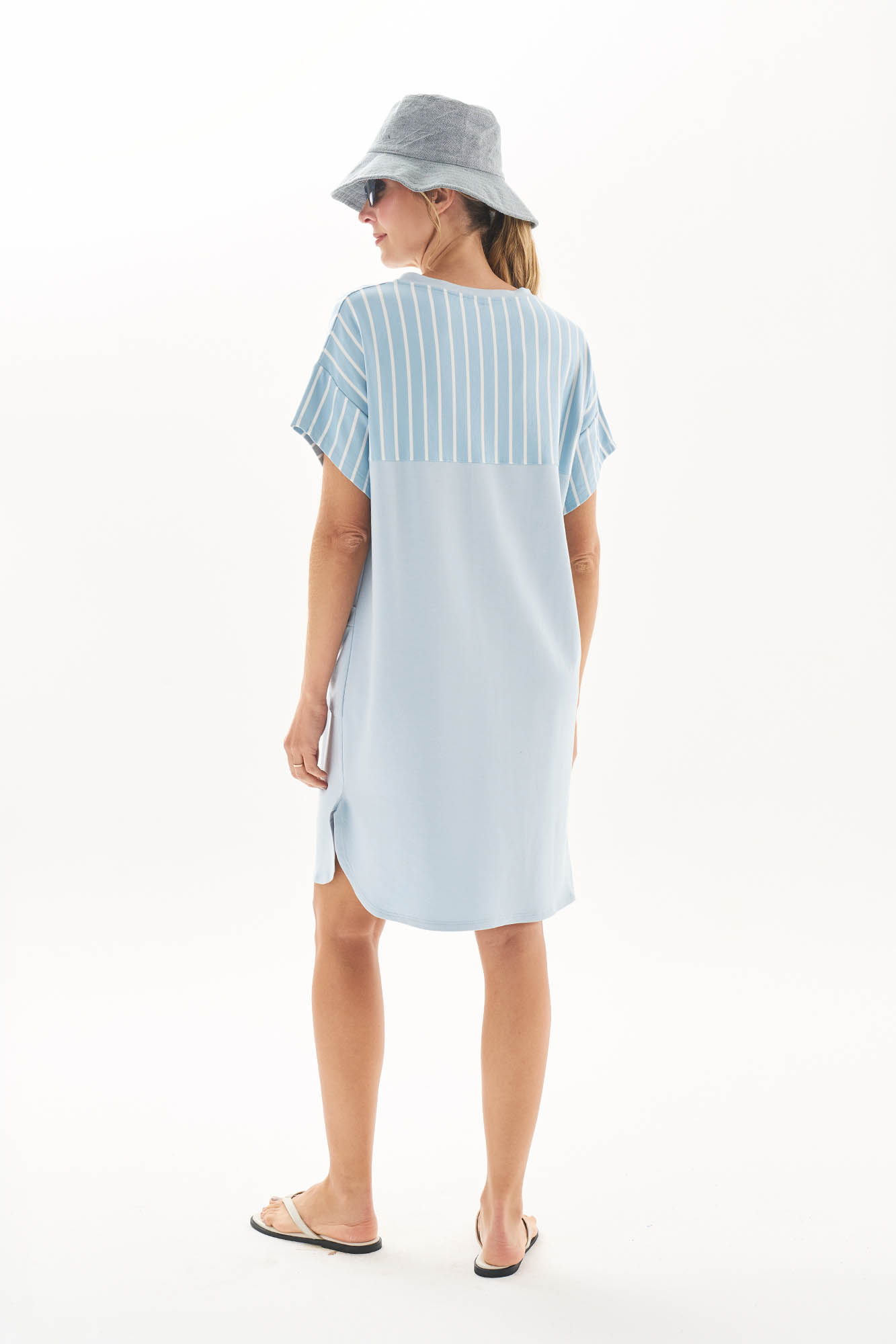 VESTIDO REGATA